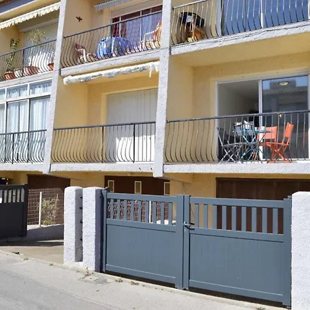 Sp920-002 2 Pieces Pierre La * Saint-Pierre-la-Mer (Aude)